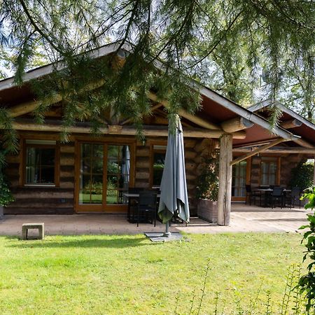 Boomgalows De Roestelberg Kaatsheuvel Exterior foto