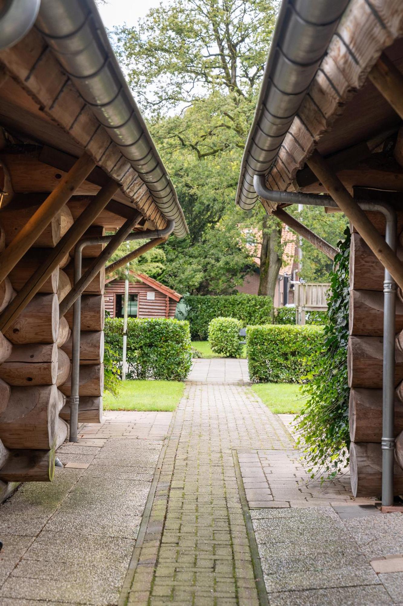 Boomgalows De Roestelberg Kaatsheuvel Exterior foto